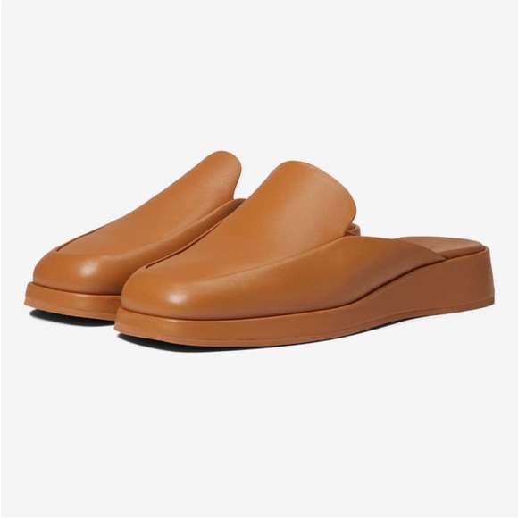 Vince leather platform slip on clogs NEW - Picture 1 of 8